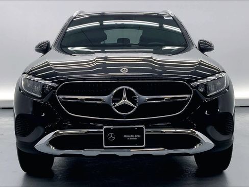 Used 2026 Mercedes-Benz GLC 300 image 9