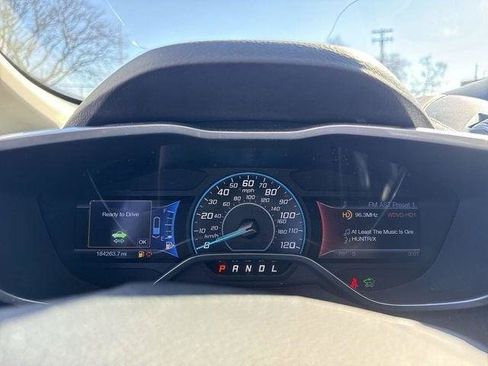 Used 2013 Ford C-MAX SEL FWD image 24