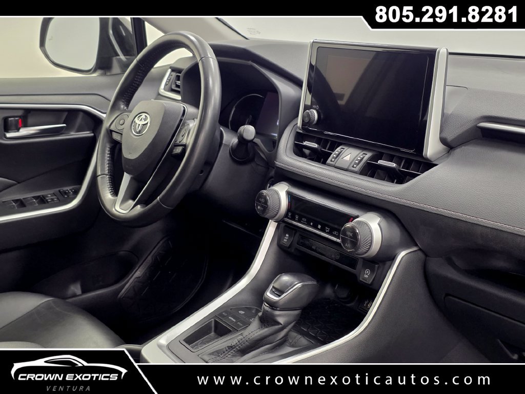 Used 2023 Toyota RAV4 XLE Premium FWD image 11
