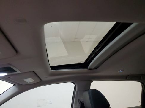 Used 2023 Honda HR-V EX-L image 3