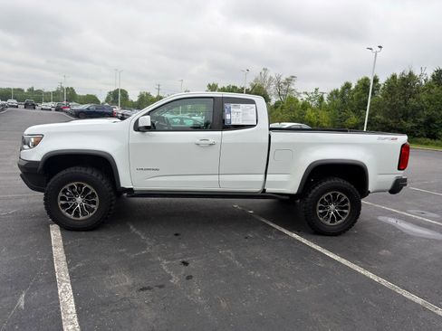 Used 2019 Chevrolet Colorado ZR2 AWD/4WD image 3
