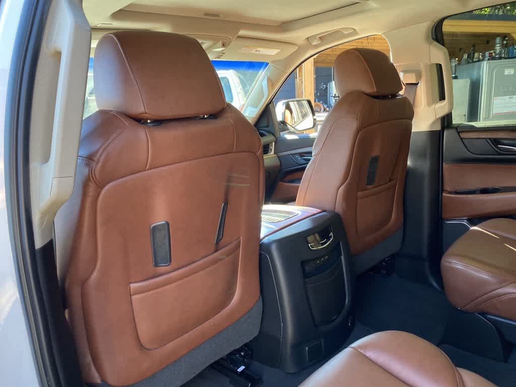 Used 2019 Cadillac Escalade Premium Luxury AWD/4WD image 14