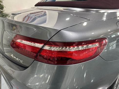 Used 2018 Mercedes-Benz E 400 4MATIC Cabriolet image 53