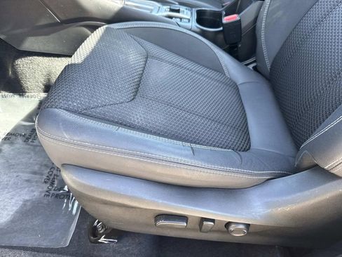 Used 2021 Subaru Forester Premium w/ Popular Package #1 AWD/4WD image 27
