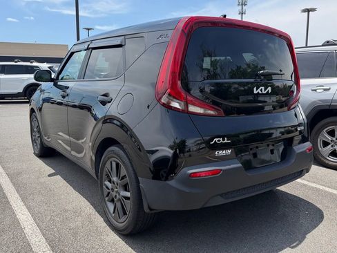 Used 2022 Kia Soul EX FWD image 5