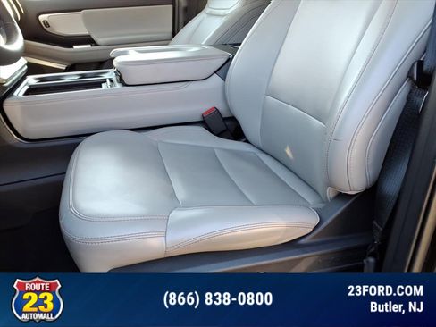 Certified 2025 Ford Expedition Max Active image 11