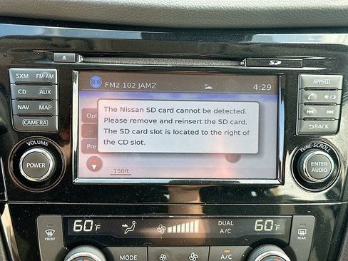 Used 2018 Nissan Rogue Sport SL w/ SL Premium Package FWD image 13