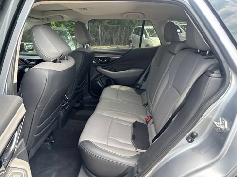 Used 2024 Subaru Outback Limited AWD/4WD image 10