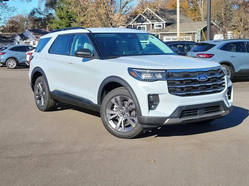 New 2026 Ford Explorer Active w/ Active Comfort Package image 33