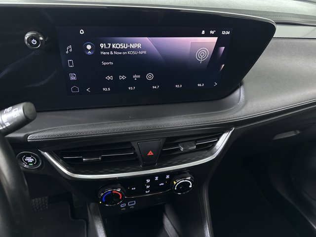 Used 2024 Buick Encore GX Preferred FWD image 13