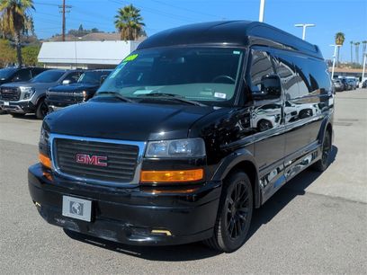 Used 2020 GMC Savana 2500 Extended w/ Enhanced Convenience Package
