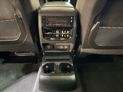 Used 2023 Jeep Grand Cherokee L Laredo w/ Luxury Tech Group I image 16