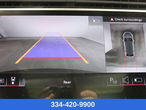 New 2026 Audi SQ8 Prestige image 13