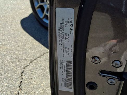 Used 2017 Dodge Challenger GT w/ Driver Convenience Group image 27