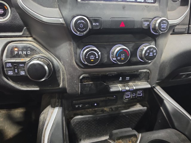 Used 2019 RAM 1500 Big Horn AWD/4WD image 9