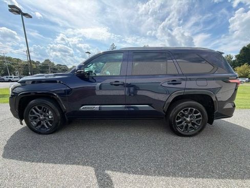 New 2026 Toyota Sequoia Platinum AWD/4WD image 4