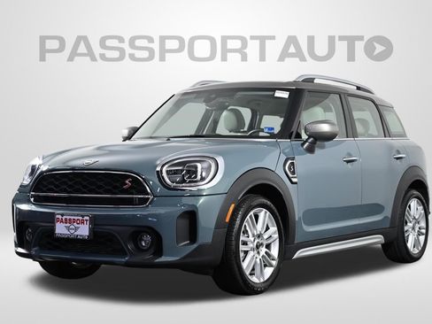 Used 2024 MINI Cooper Countryman S w/ Signature Upholstery Package FWD image 1