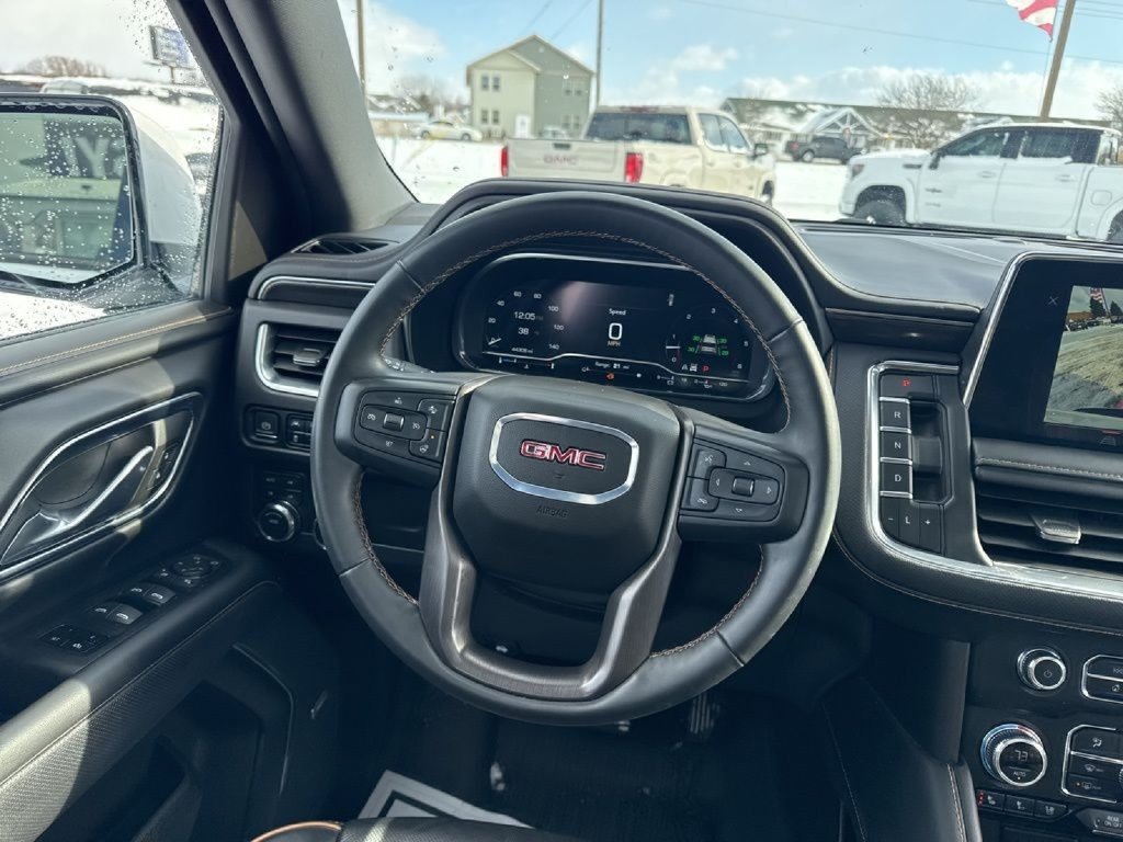 Used 2024 GMC Yukon AT4 AWD/4WD image 50