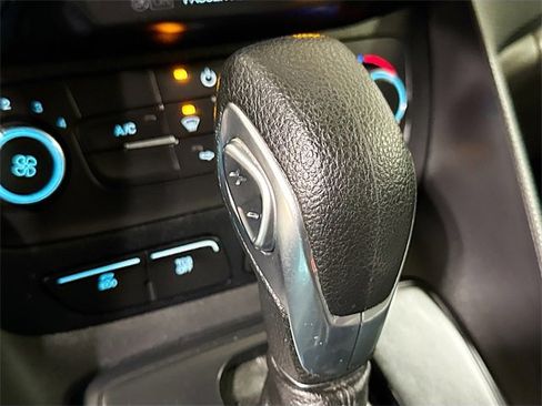 Used 2021 Ford Transit Connect XL image 18