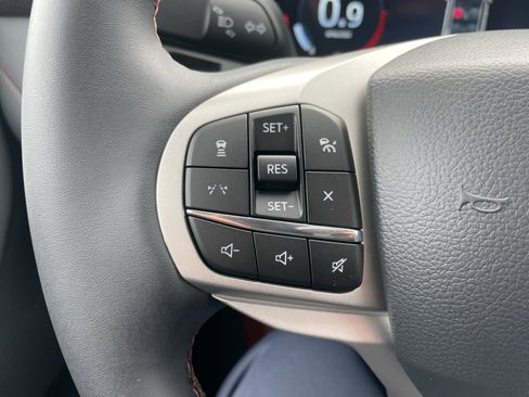 New 2026 Ford Explorer Active image 22