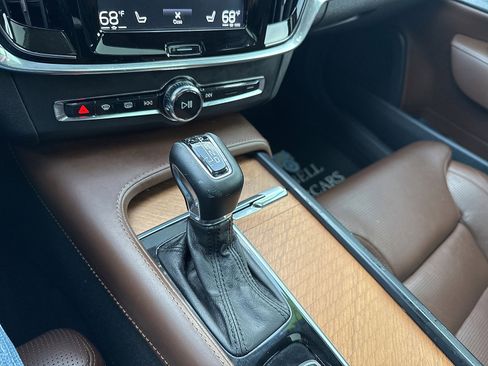 Used 2019 Volvo S90 T6 Inscription w/ Advanced Package AWD/4WD image 65