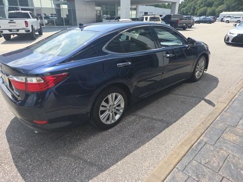 Used 2014 Lexus ES 350 FWD image 3