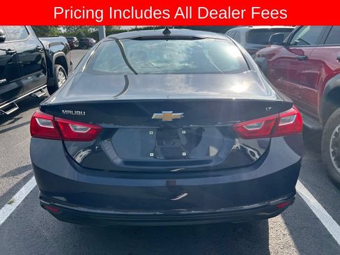 Used 2025 Chevrolet Malibu LT FWD image 3