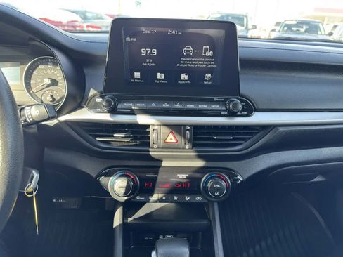 Used 2019 Kia Forte LXS image 24