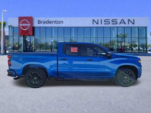 Used 2022 Chevrolet Silverado 1500 Custom w/ Rally Edition image 4