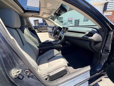 Used 2019 Honda Civic EX image 51
