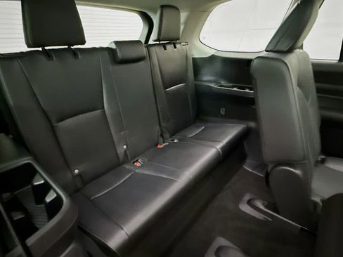 Used 2024 Toyota Grand Highlander Limited image 28