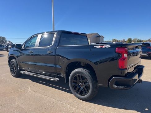 New 2026 Chevrolet Silverado 1500 Custom image 9