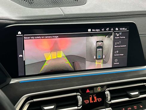 Used 2022 BMW X5 xDrive45e w/ Climate Comfort Package image 24