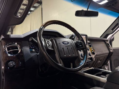 Used 2014 Ford F250 Platinum w/ FX4 Off-Road Package AWD/4WD image 10