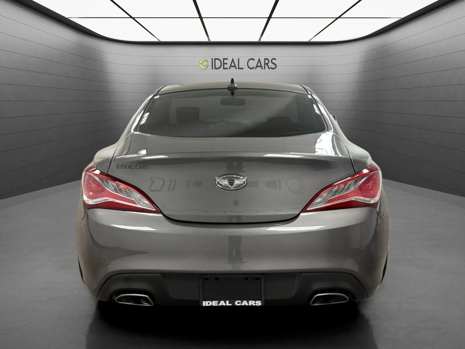 Used 2013 Hyundai Genesis 2.0T RWD image 6