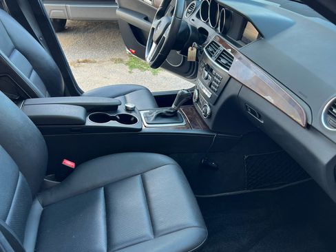 Used 2014 Mercedes-Benz C 250 Sport image 10