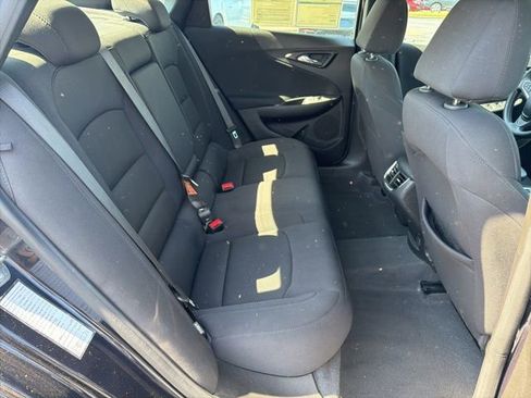 Used 2023 Chevrolet Malibu LT FWD image 21