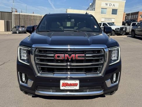 Used 2021 GMC Yukon SLT w/ SLT Luxury Package image 8
