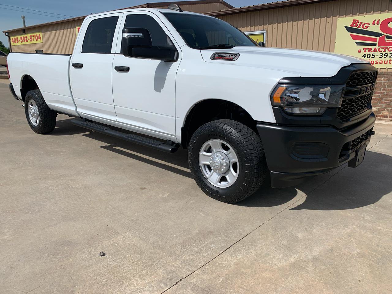 Used 2023 RAM 2500 Tradesman AWD/4WD image 1