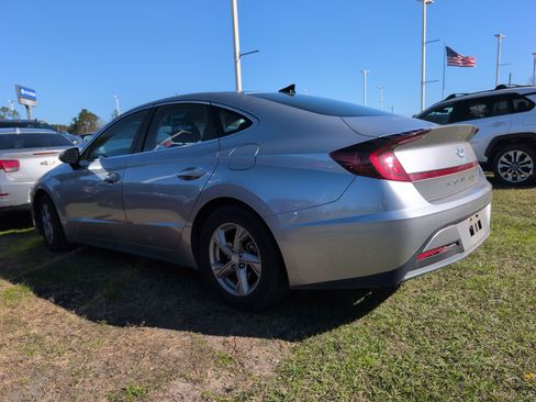 Used 2021 Hyundai Sonata SE image 4