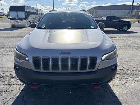 Used 2021 Jeep Cherokee Trailhawk w/ Comfort/Convenience Group image 2