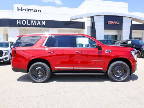 New 2026 GMC Yukon Denali w/ Advanced Technology Package AWD/4WD image 2