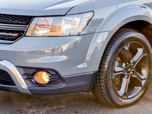 Used 2020 Dodge Journey Crossroad image 5