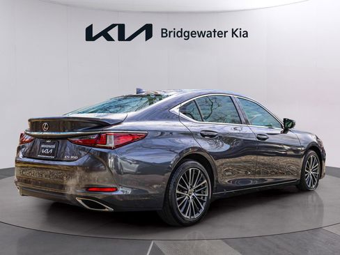 Used 2022 Lexus ES 350 w/ Premium Package image 7