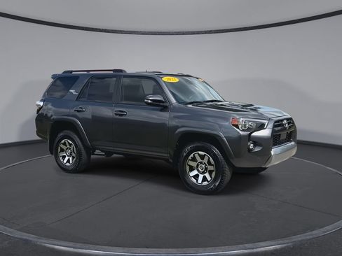 Used 2023 Toyota 4Runner TRD Off-Road Premium w/ Moonroof Package AWD/4WD image 2