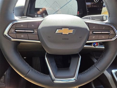 New 2026 Chevrolet Equinox LT w/ Convenience Package II image 32