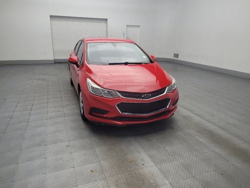 Used 2018 Chevrolet Cruze LS image 13