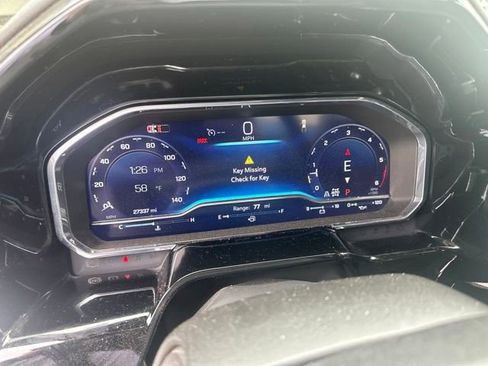 Used 2025 Chevrolet Silverado 1500 RST AWD/4WD image 4