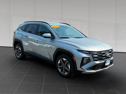 Used 2025 Hyundai Tucson SEL AWD/4WD image 7