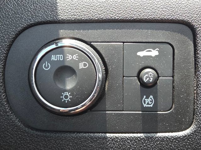 Used 2009 Chevrolet Impala LT FWD image 29